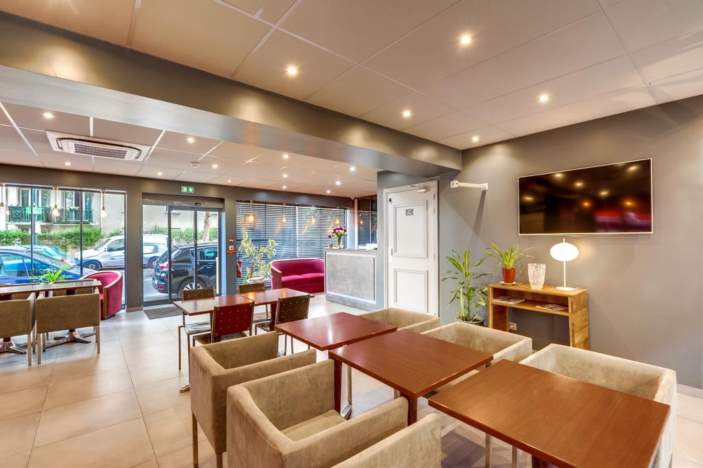 Hotel Jade 오네수부아 외부 사진