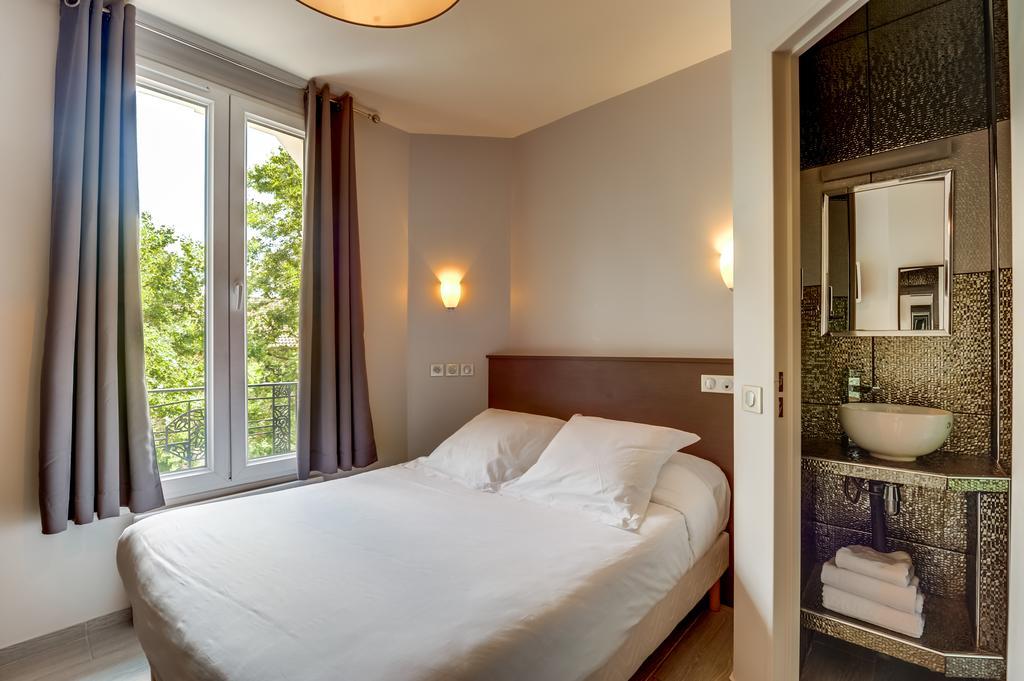 Hotel Jade 오네수부아 외부 사진