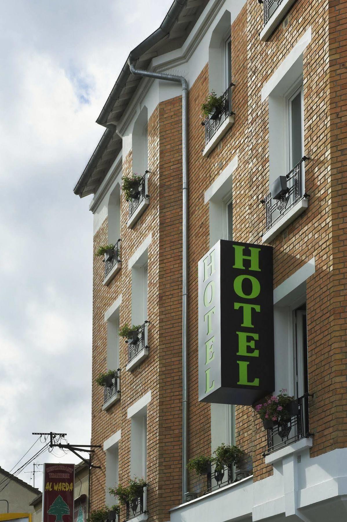Hotel Jade 오네수부아 외부 사진